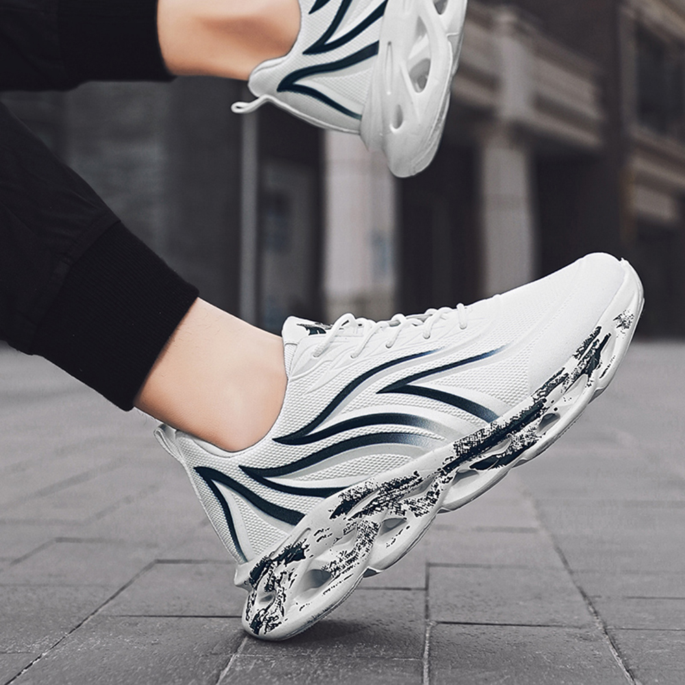 New Men Models Breathable Running Shoes Comfortable Fashion Shoes Sports Shoes - Black EU 43 New Men Models Breathable Running Shoes Comfortable Fashion Shoes Sports Shoes - Black EU 43